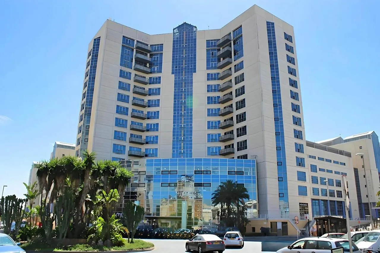 Fabulous Studio Apartment With Aircon, Parking And Terrace Ocean View ジブラルタル